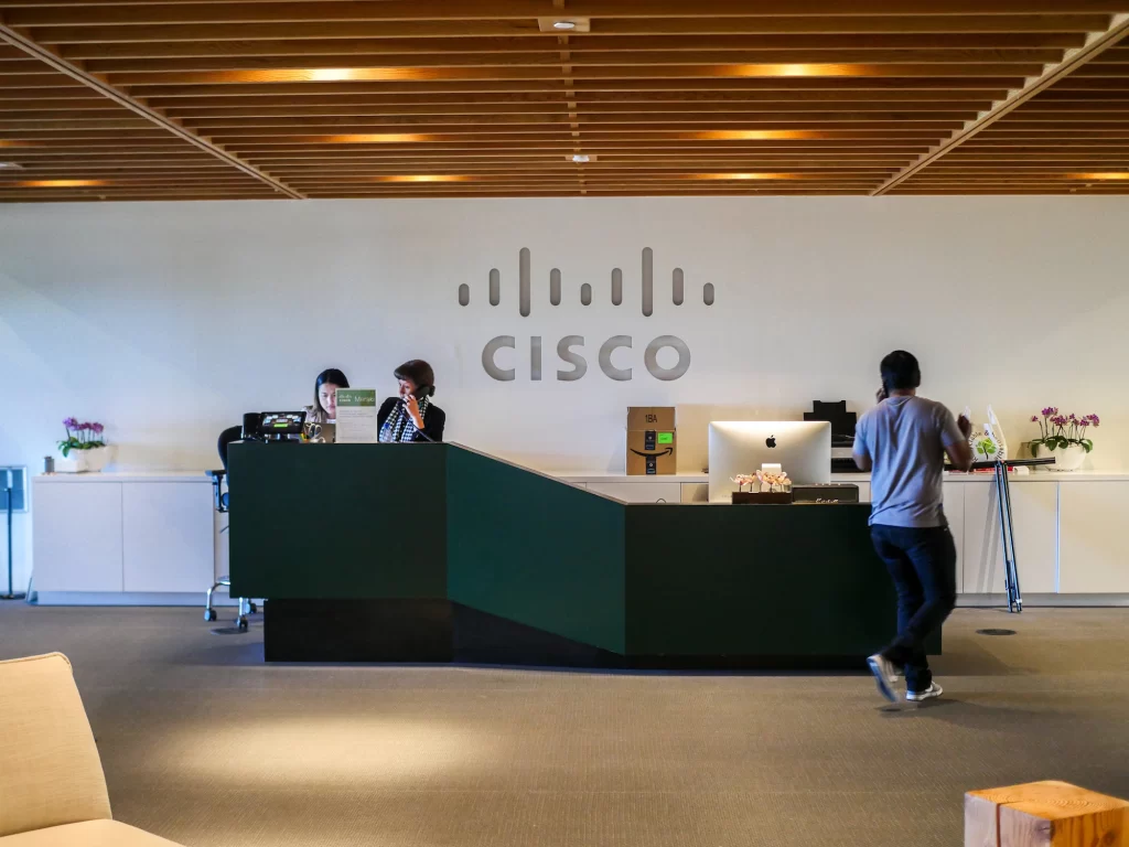 شرکت Cisco یکی از بهترین شرکت های ای تی در کانادا